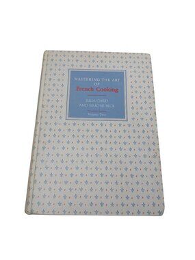Mastering The Art Of French Cooking Volume Two HC Julia Child 1970 First Edition